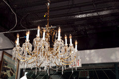 18 Lite Brass And Crystal Chandelier